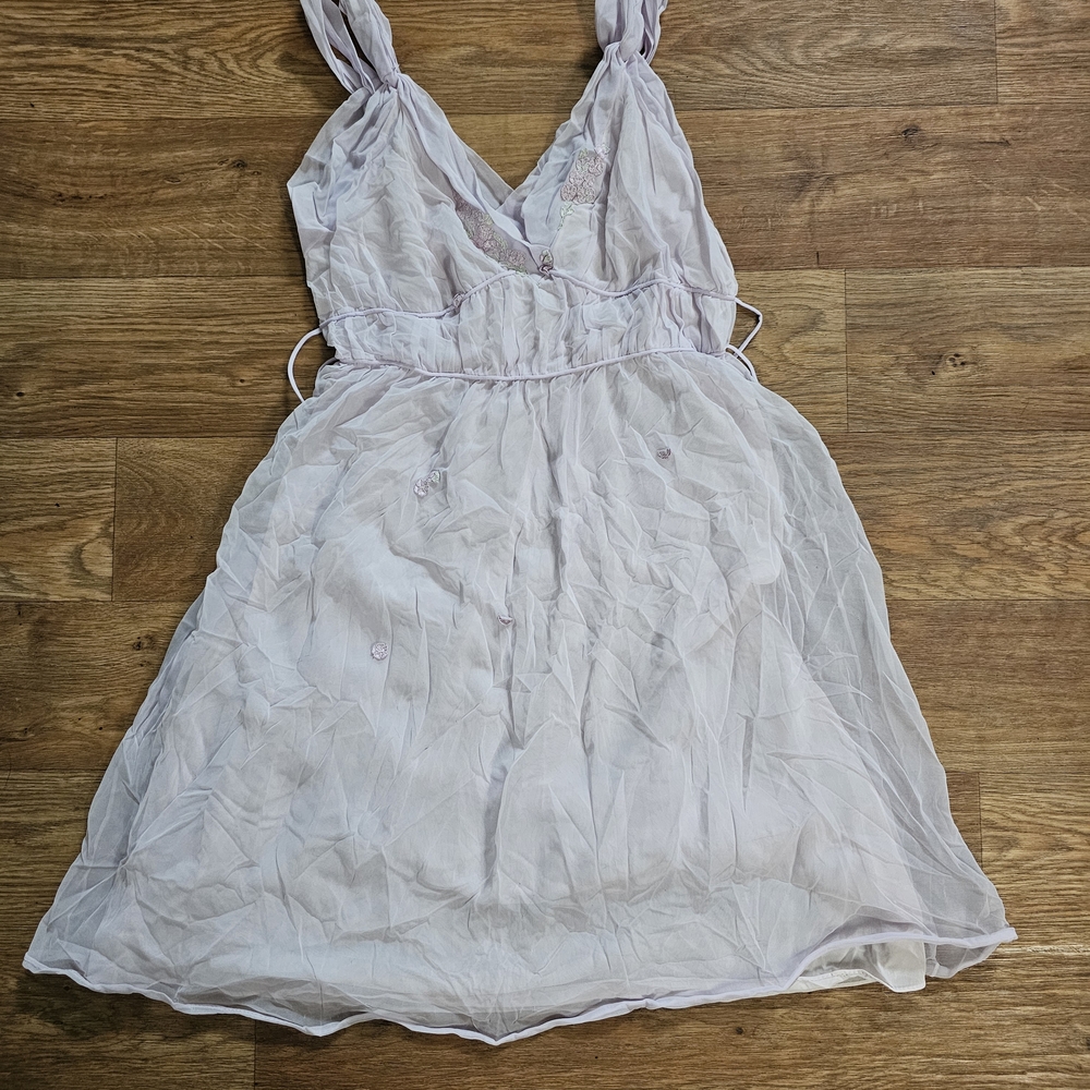 Chic Lilac Sleeveless Mini Dress